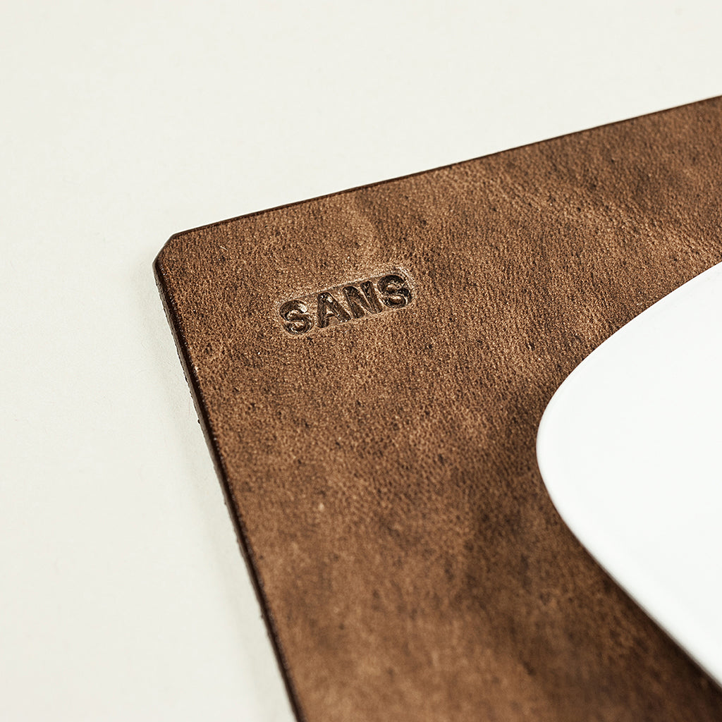 SANS N°047. Mousepad. Brown